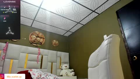 MIA HOT online show from 04.06.26