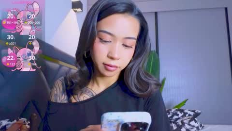 Mia online show from 11.12.25