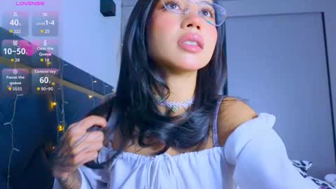 Mia online show from 01.08.26