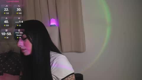 Snapshot of mia_sky_1 chatting on 09.15.25 Mia Sky online show from 09.15.25
