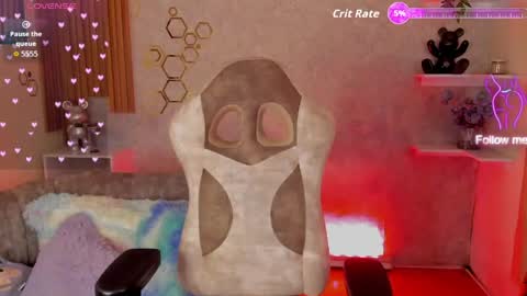 Mia online show from 05.17.26