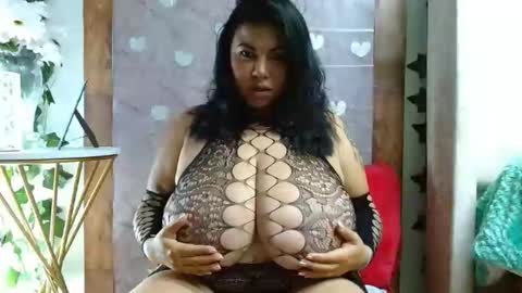 Mia squirt big INDEPENDENT MODEL...ONLYFANS  online show from 03.08.26