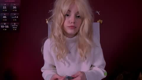 mia_starrr_ online show from 12.20.25