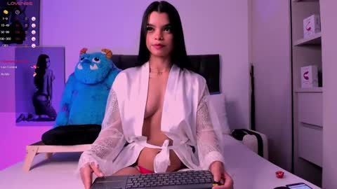    online show from 12.21.24