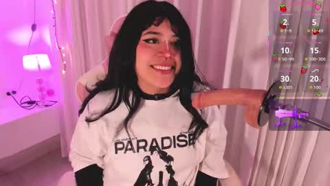 mia_yeager online show from 11.23.25