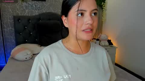 Snapshot of miaa_013 chatting on 02.05.26 baby miaa online show from 02.05.26