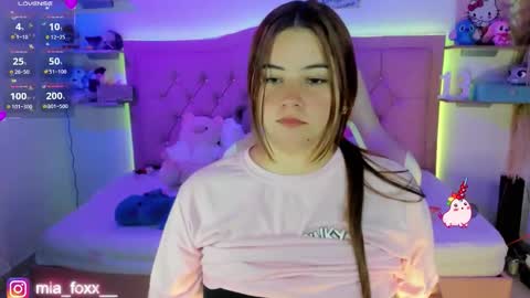 Mia online show from 01.15.26