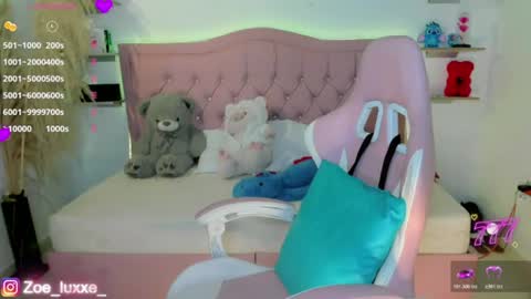 Mia online show from 06.13.26