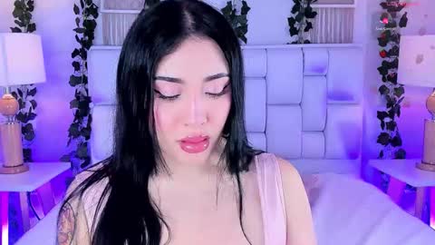 Mia online show from 01.10.26