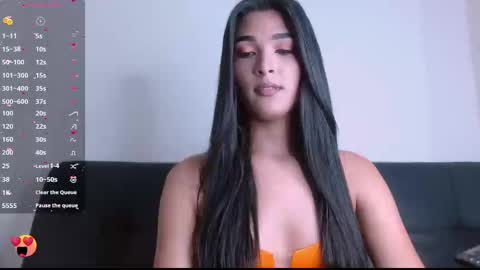 Snapshot of miaa_heart chatting on 02.19.25 Mia online show from 02.19.25
