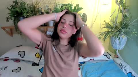 Snapshot of miaa_rose__ chatting on 01.18.25 Miaa online show from 01.18.25