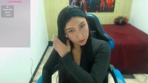       online show from 11.21.25