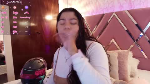 miaa_smiith1 online show from 02.22.25