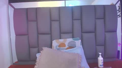 Mia online show from 01.17.26