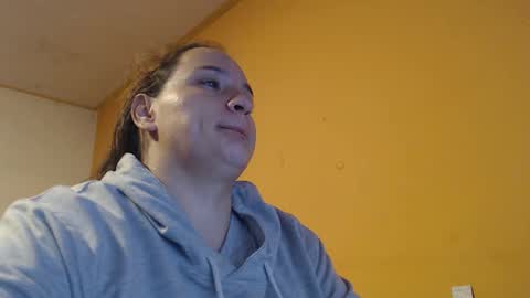 Snapshot of miaabrownn chatting on 02.19.25 MIA online show from 02.19.25