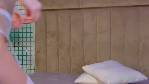 Snapshot of miaaddisonn chatting on 01.19.26 Mia online show from 01.19.26