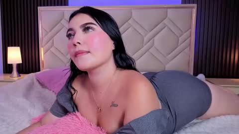 Miaa Farrel online show from 02.23.26