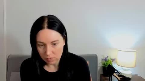 Mia online show from 03.19.26