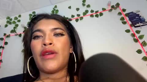 miaandluciferxxx online show from 01.28.25