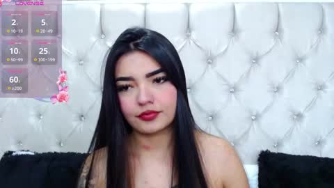 Snapshot of miaasmiith_ chatting on 09.22.25 Alexandra online show from 09.22.25