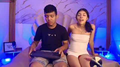 MiaayHero online show from 04.04.26