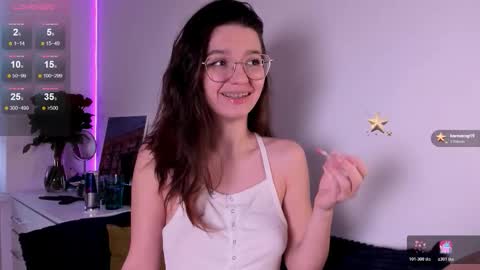 Snapshot of miabellee_ chatting on 02.15.26 mia online show from 02.15.26