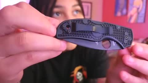 Mia online show from 12.13.24