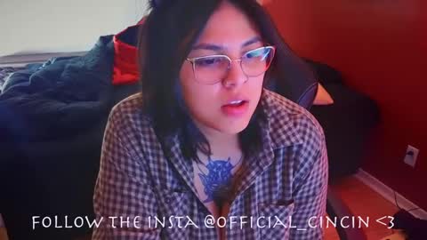Mia online show from 02.24.25