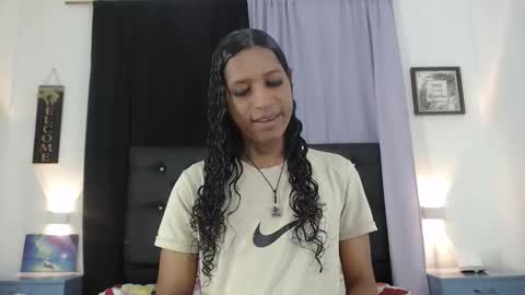 MiaCoock online show from 11.24.25