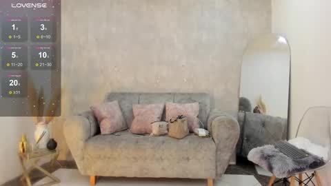 miacooper online show from 03.04.25