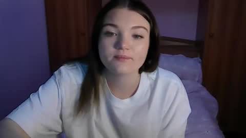 Mia online show from 05.17.26