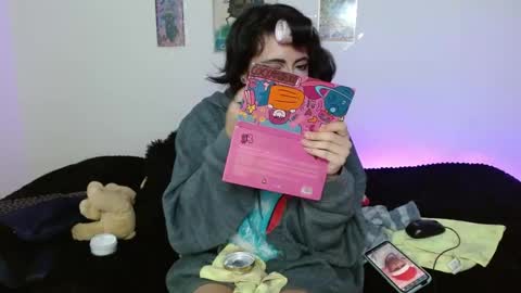 Mia david      online show from 04.19.26