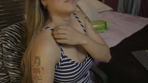 Mia online show from 01.27.25