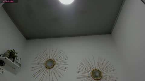 Miah Collins online show from 02.08.25