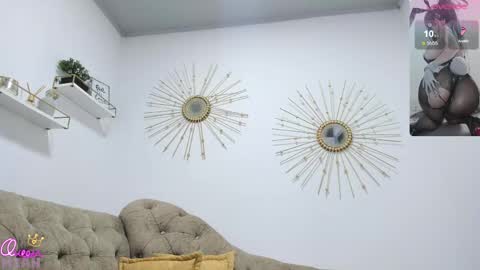 Miah Collins online show from 04.15.26