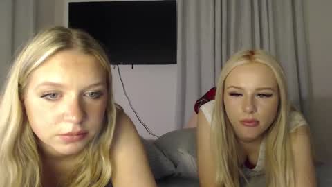 Snapshot of miaharperxox chatting on 12.22.24 Mia Harper online show from 12.22.24