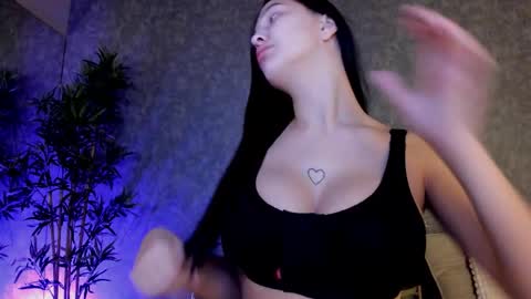 miahartx online show from 02.03.26