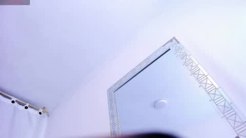 miajhonsonx online show from 04.15.26