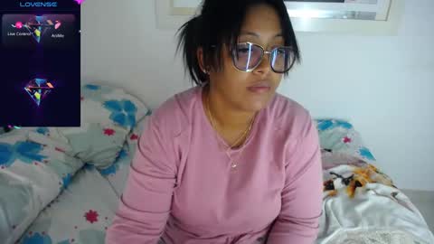 Snapshot of miajoseph_ chatting on 02.21.25 miajoseph_ online show from 02.21.25