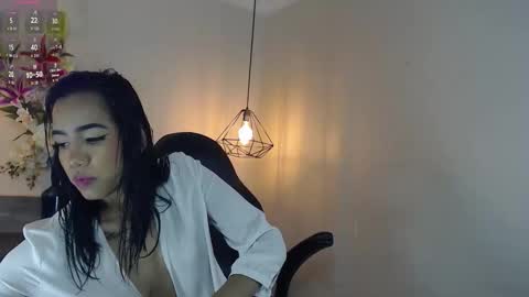 Snapshot of miakarsson chatting on 03.30.26 Mia online show from 03.30.26