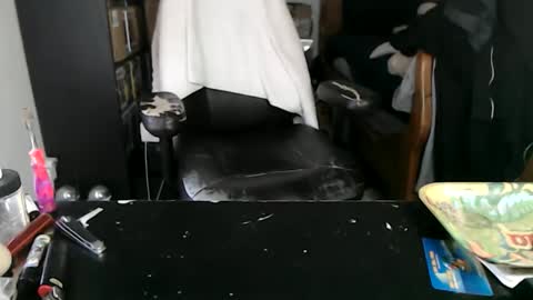 Snapshot of miaking chatting on 02.03.26 Mark online show from 02.03.26