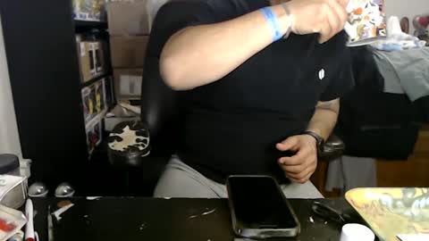 Snapshot of miaking chatting on 02.24.26 Mark online show from 02.24.26