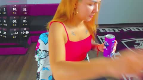 Mia Kittyy online show from 11.20.25