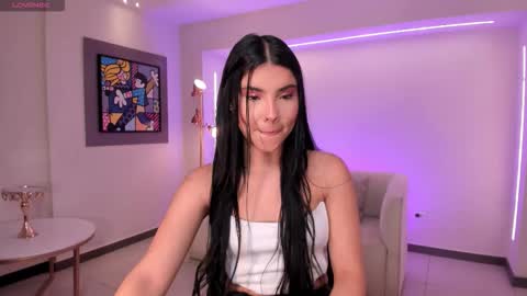 Call me Mia  online show from 10.12.25