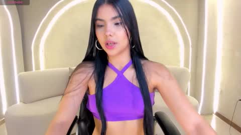 Call me Mia  online show from 02.06.26