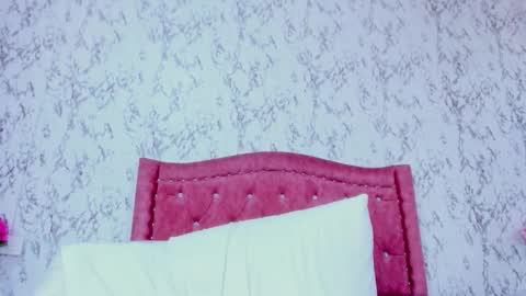 Snapshot of miamalkovaa_ chatting on 12.13.25 Mia Malkova online show from 12.13.25