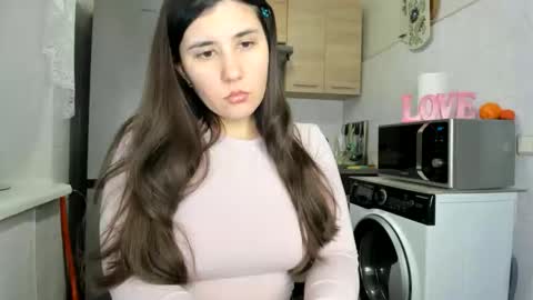 MiaMarrone online show from 01.12.26