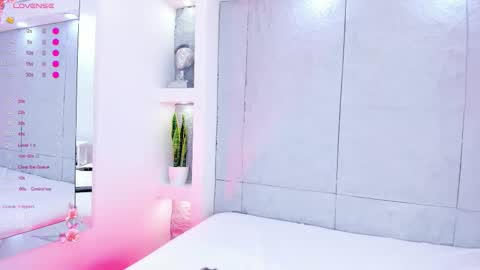 Mia Mistrex online show from 10.23.25