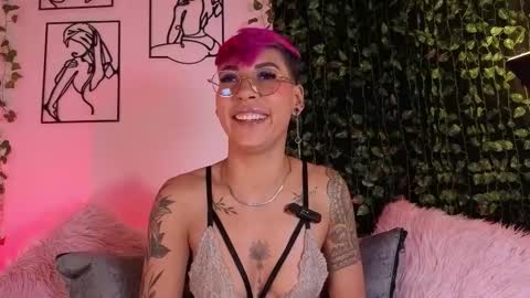 Mia Morgann online show from 10.25.25