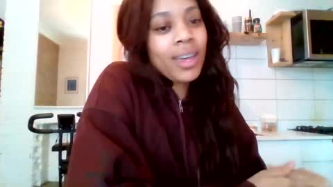 MiaMuffn online show from 03.15.26